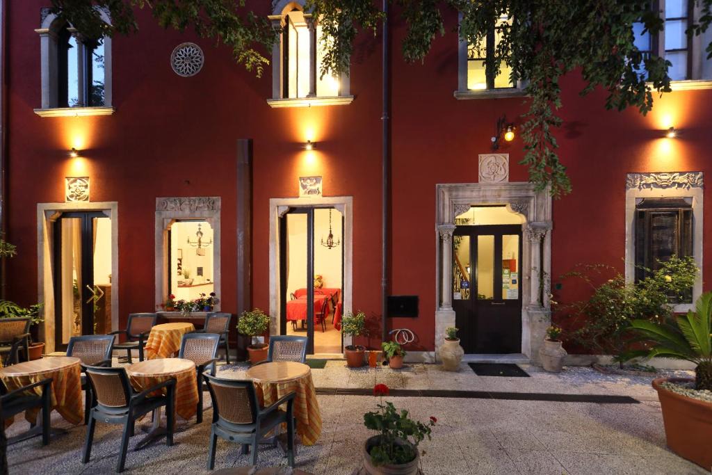 Taormina Hotel | Villa Astoria