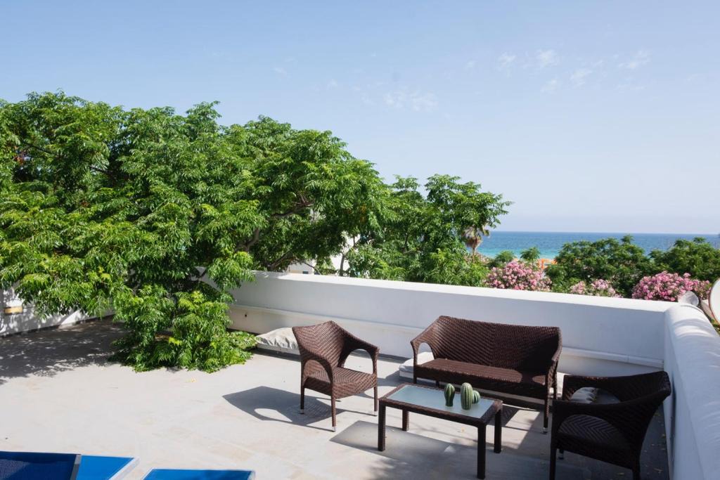 San Vito Lo Capo Villa | Villa Azzurra a pochi passi dal mare