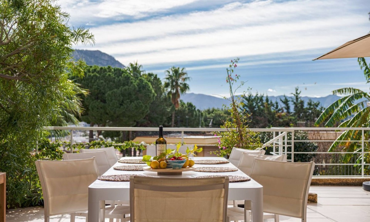 Mondello Villa | Villa Balzan Mondello By DomuSicily