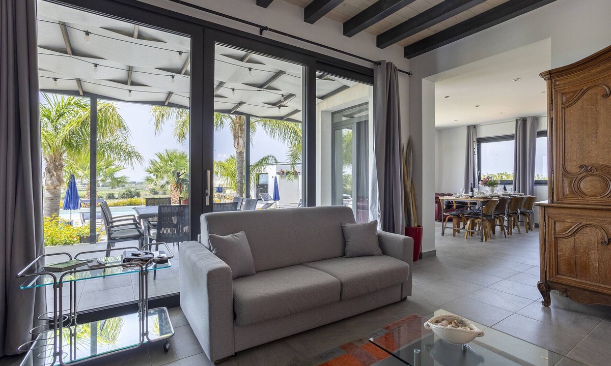Menfi Villa | Villa "Bellavista" with Sea View, Private Pool & Wi-Fi