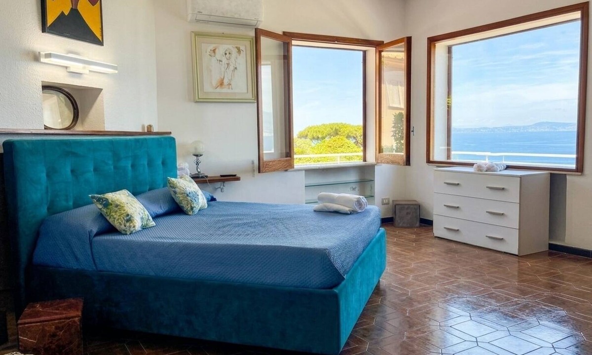 Priora House | Villa Blu Sorrento with a pool, hot tub, and ocean view