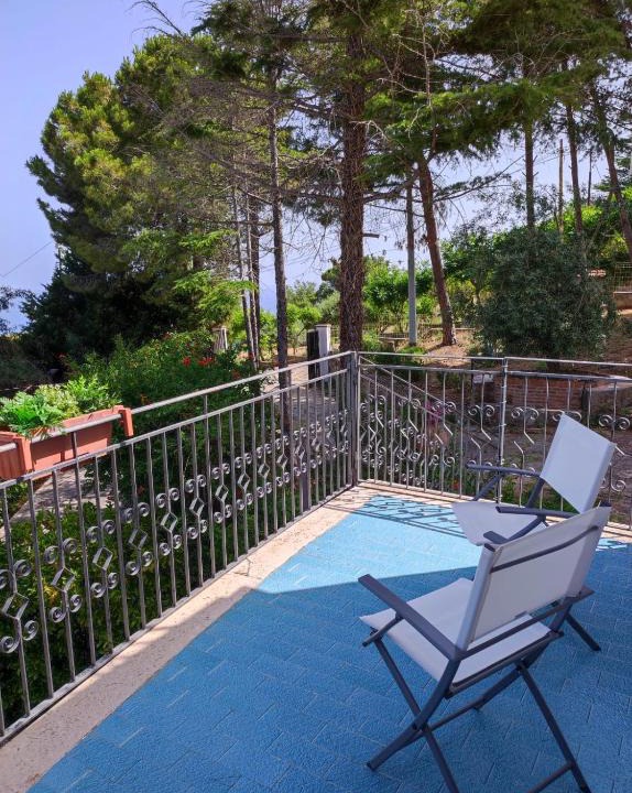Cefalu House | Villa Bouganvilla