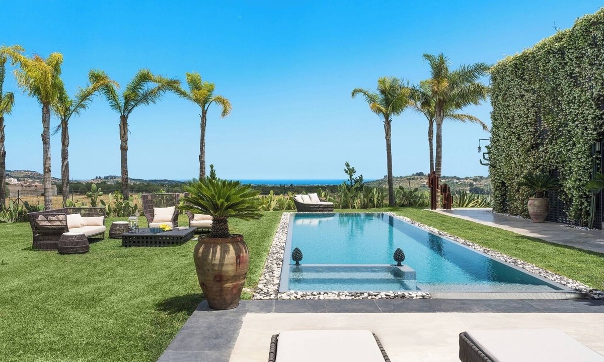 Madonna Marina Villa | Villa Bouganville in Noto area with private pool