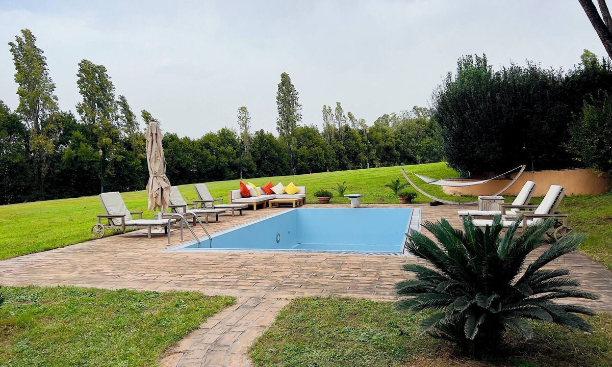 Quartiere XX Ardeatino House | Villa Bovari - Stupendous House inside a Historic Villa on the Appia Antica