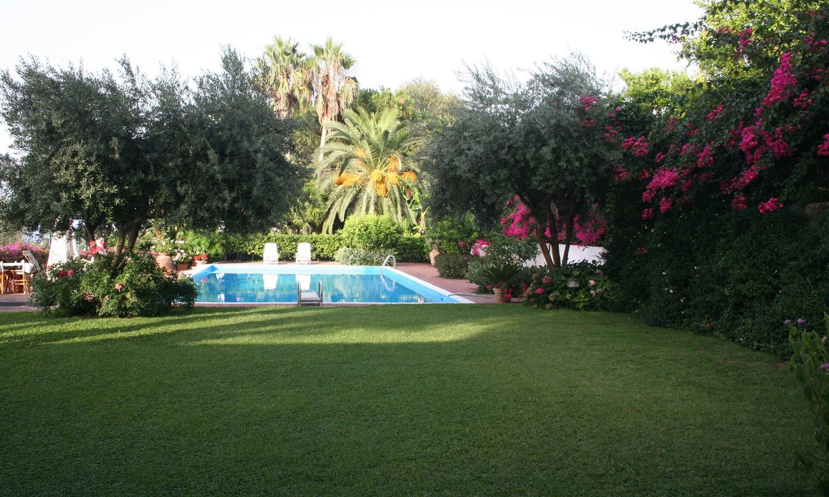 Tropea Villa | VILLA BRAGHÒ in the heart of Tropea