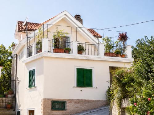 Reggio Calabria Apartment | Villa Camilla