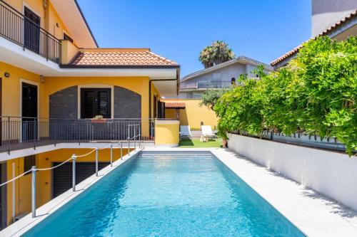 Mascali Villa | Villa Cesare