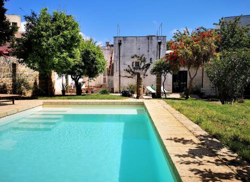 Castrignano del Capo Villa | Villa Charita - Old Masseria in the historical town with private pool