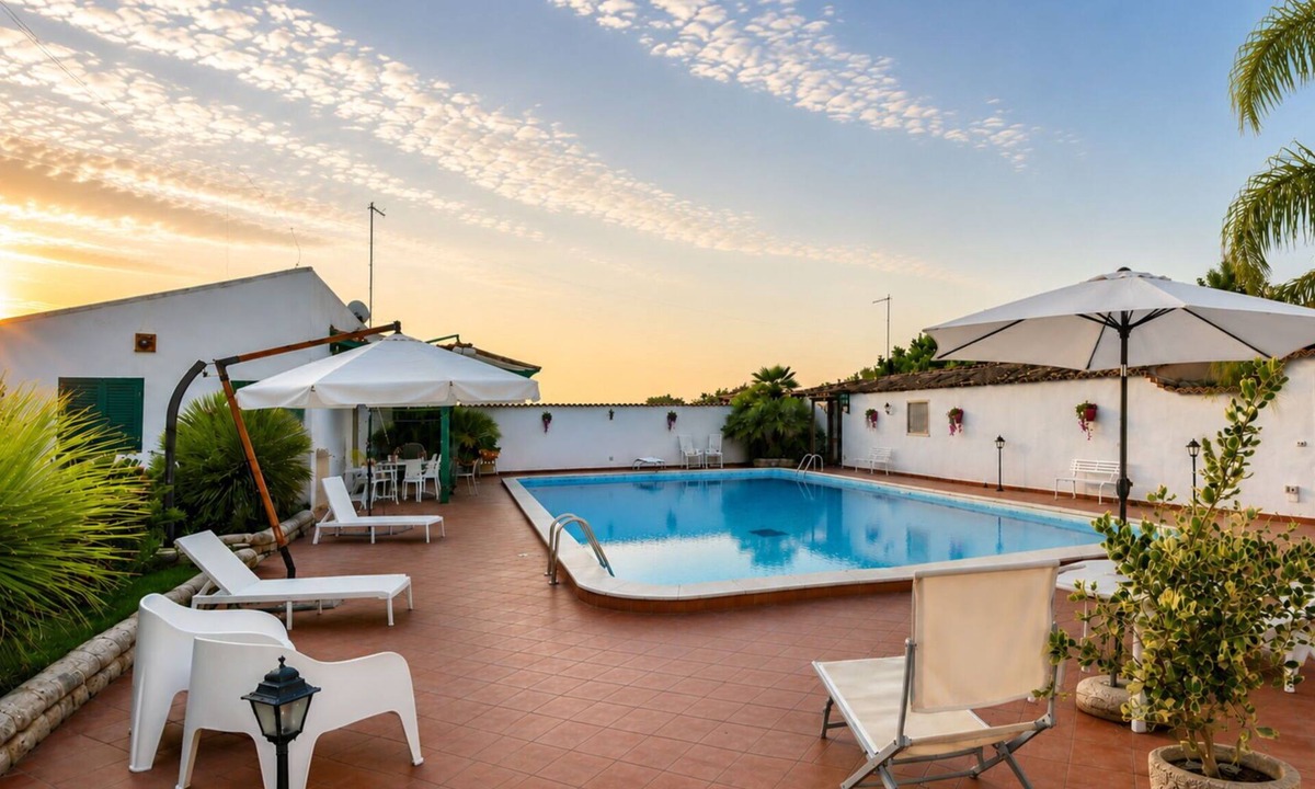 Chiaramonte Gulfi Villa | Villa Cigno Reale by Geco Vacation Rentals