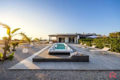 San Vito Lo Capo Villa | Villa con piscina e SPA sul mare