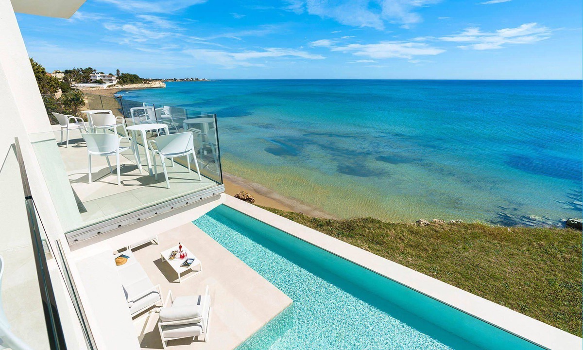 Noto Marina Villa | Villa Confini with heated pool - My Rental Homes
