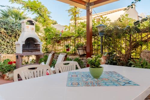 San Vito Lo Capo Villa | Villa Corallina Relais & Climbing Center