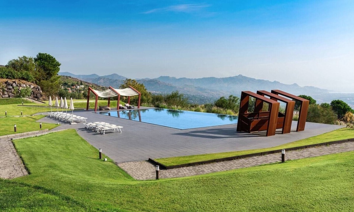 Mascali Villa | Villa Dell’etna (14 Guests), Stunning Views