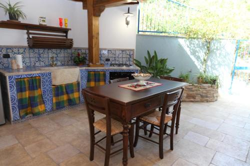 Cefalu Apartment | Villa Eleonora