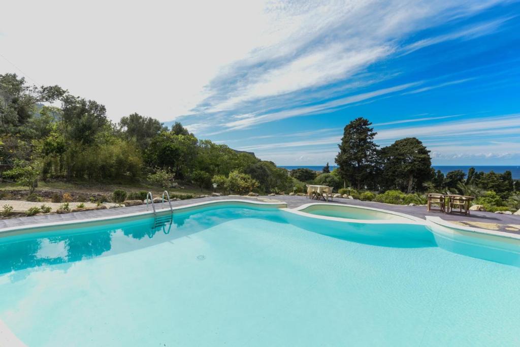 Sant'Andrea Bonagia Villa | Villa Eris Fontana