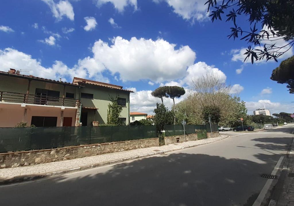 Tirrenia Apartment | Villa Eusepia, di fronte alla spiaggia di Tirrenia