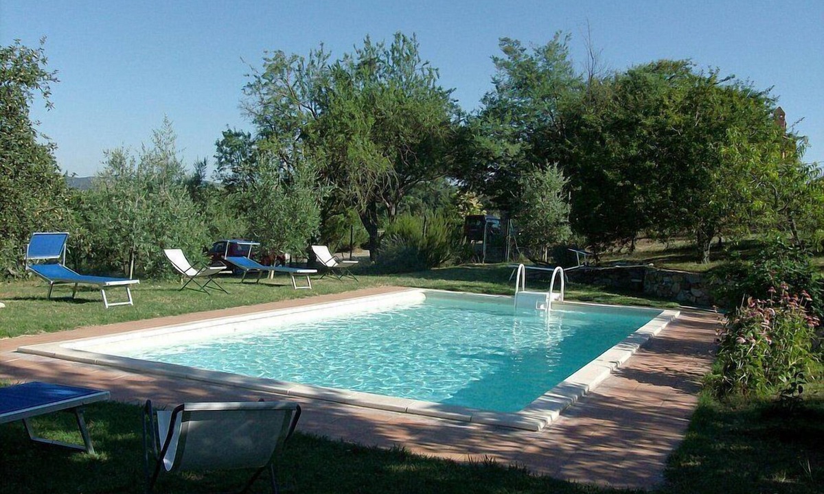 Lucignano Villa | Villa Fedora: A pleasant and spacious two-story villa situated a few miles from the shores of Lake Trasimeno, with Free WI-FI.