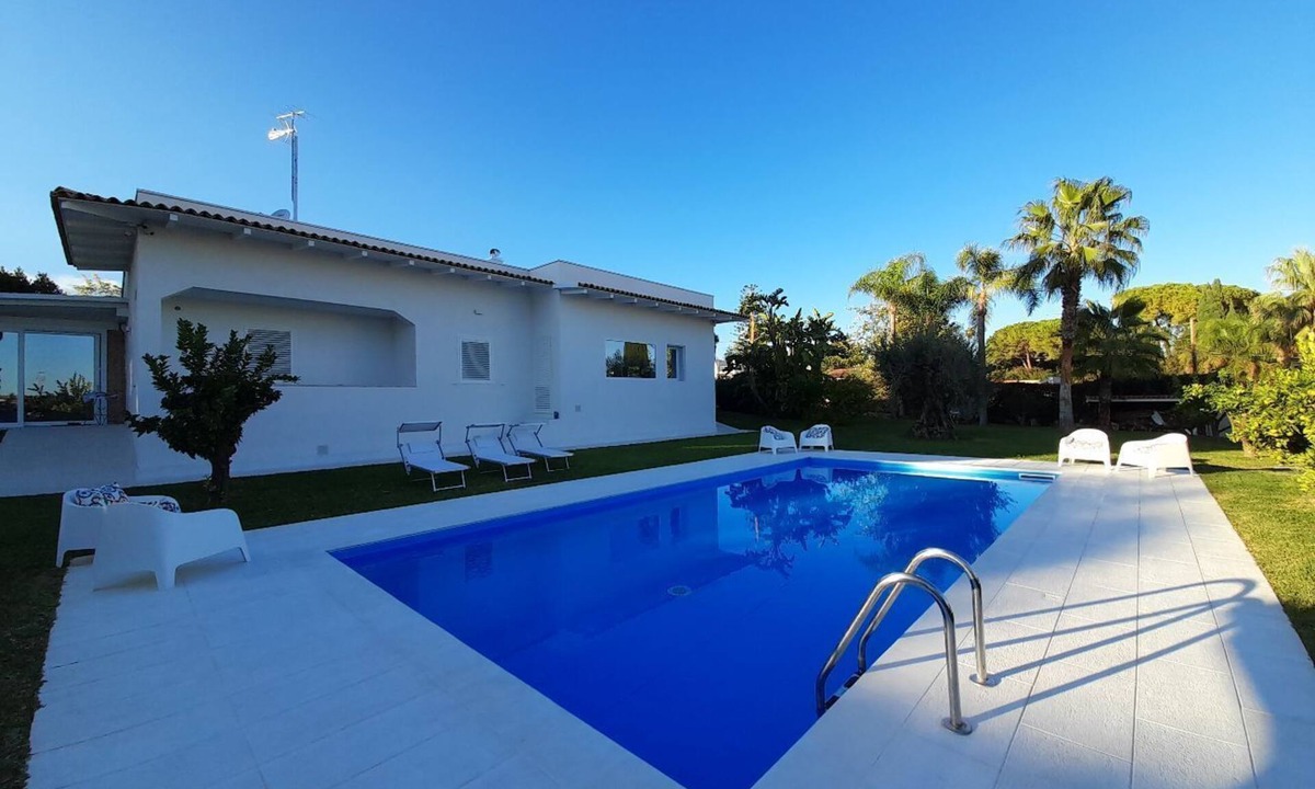 Fontane Bianche Villa | Villa Flavia, Mediterranean charm. Apartment, private pool at100 mt sea