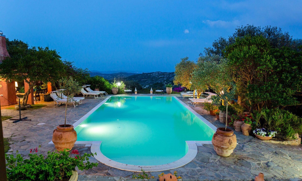 Marazzino Villa | VILLA FRANCESCA with Private Infinity Pool View over La Maddalena Archipelago