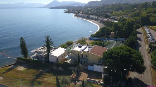 Casteldaccia Villa | Villa Francesca 30 Pax by Ville in Palermo