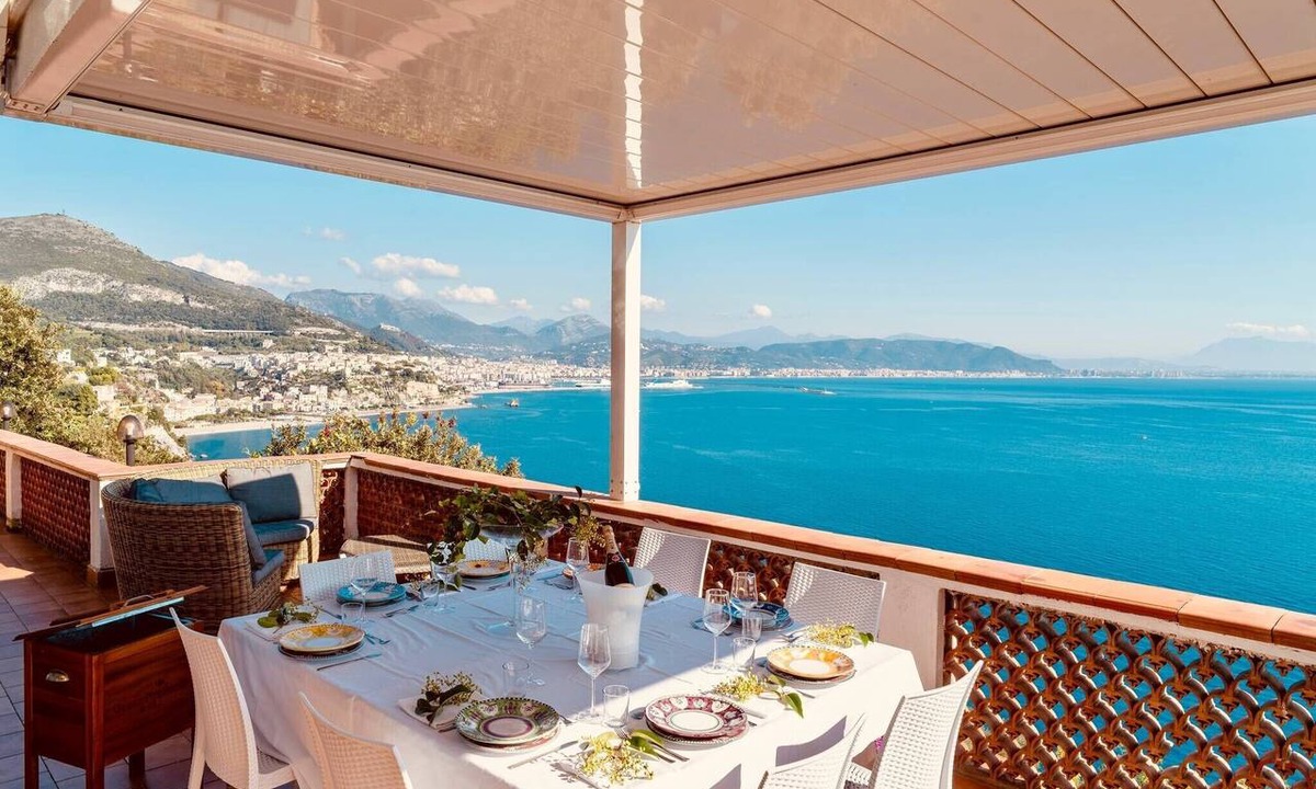 Vietri sul Mare Villa | Villa 'Fuenti Bay' with Sea View, Wi-Fi and Air Conditioning