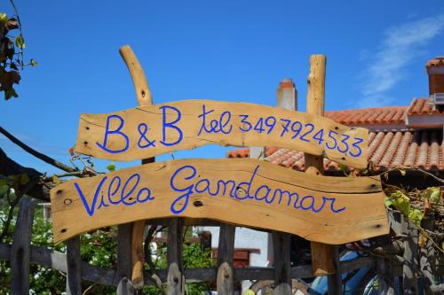 Santa Teresa di Gallura Bed & Breakfast | Villa Gandamar
