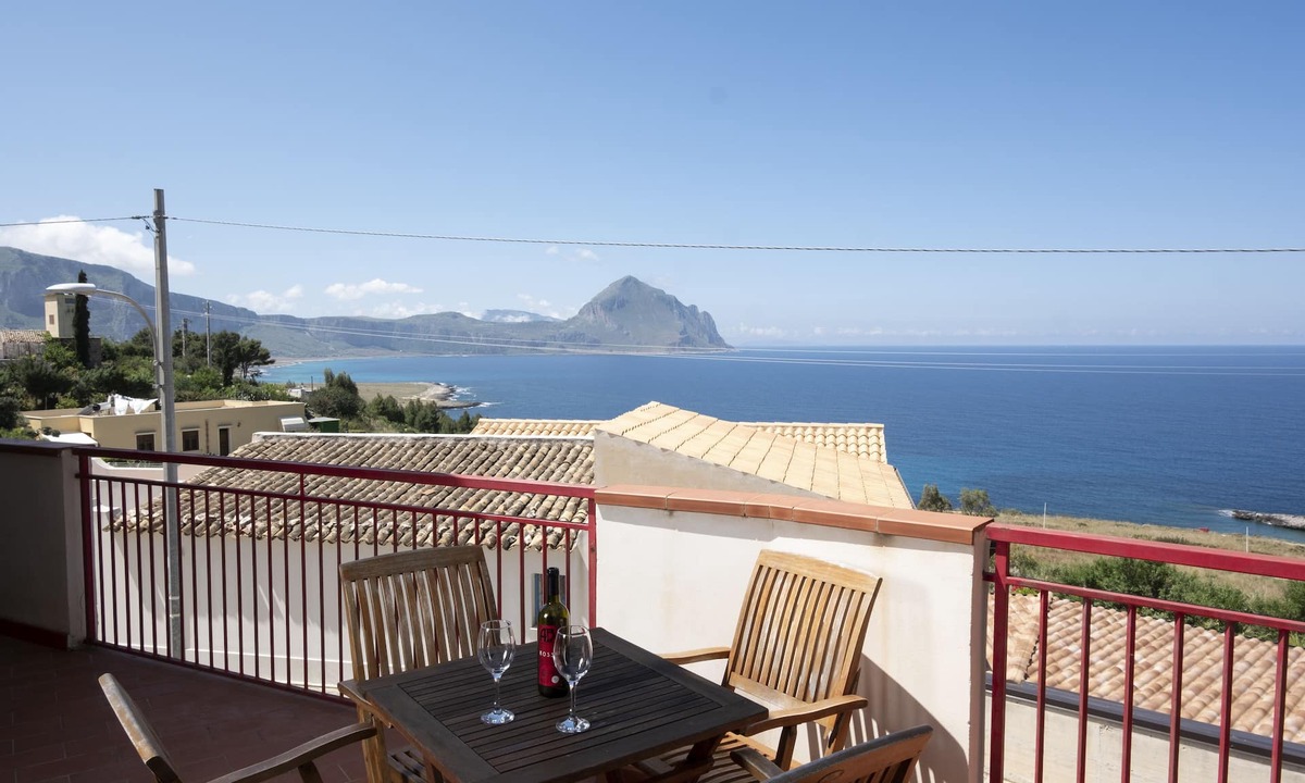 Macari Villa | Villa Gina