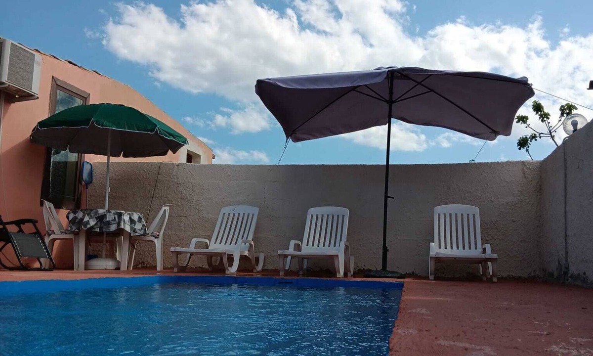 Syracuse Villa | Villa 'Giorgia E Serena' with Pool, Garden & Wi-Fi