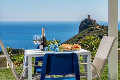 Scopello Villa | Villa Holidays Vista Torre Bennistra in Scopello