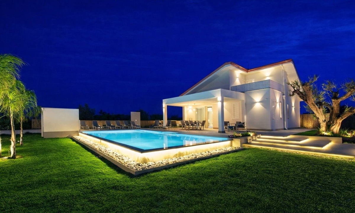 Santa Maria del Focallo Villa | Villa Giaira SicilyMyhome