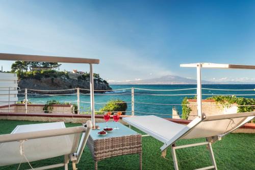 Costa Saracena-Castelluccio Villa | VILLA LA VISTA - BAIA DEL GAMBERO