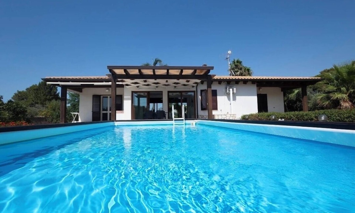 Marsala Villa | Villa le Muse - beautiful detached villa with swimming pool,