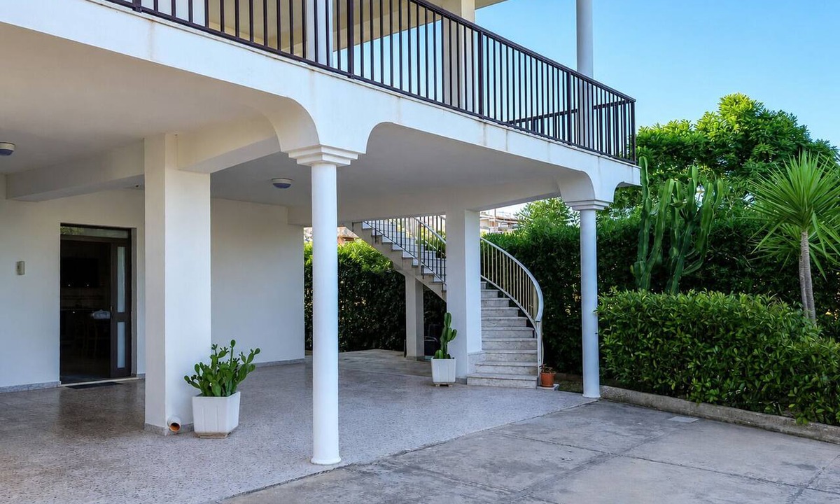 San Lorenzo Villa | Villa Leuka San Lorenzo