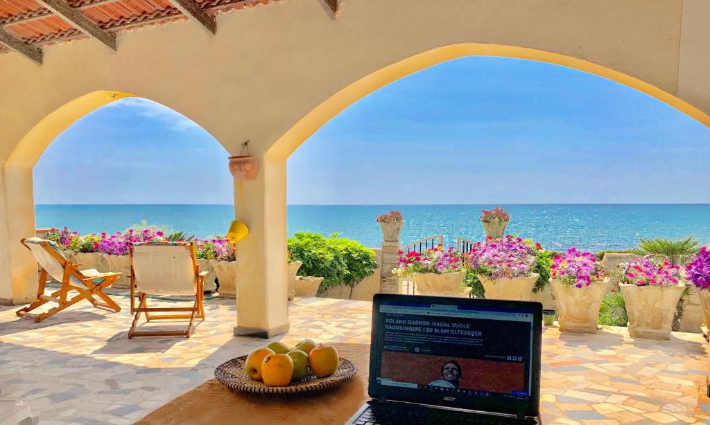 Santa Croce Camerina Villa | Villa Ludovica a pochi passi da Marina di Ragusa