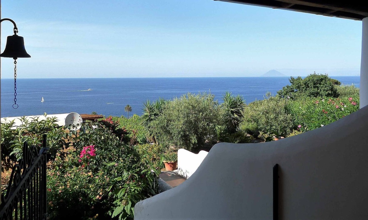 Malfa House | Villa Mariangela, sea view and garden
