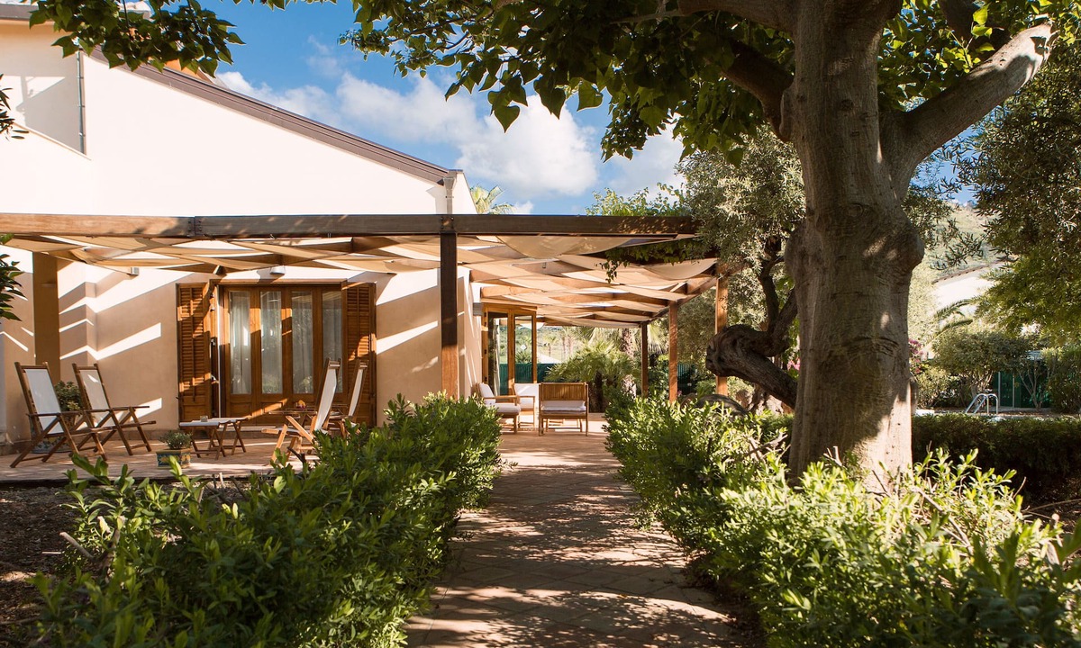 Mazzaforno Villa | Villa Mazzaforno a Cefalu' by Wonderful Italy