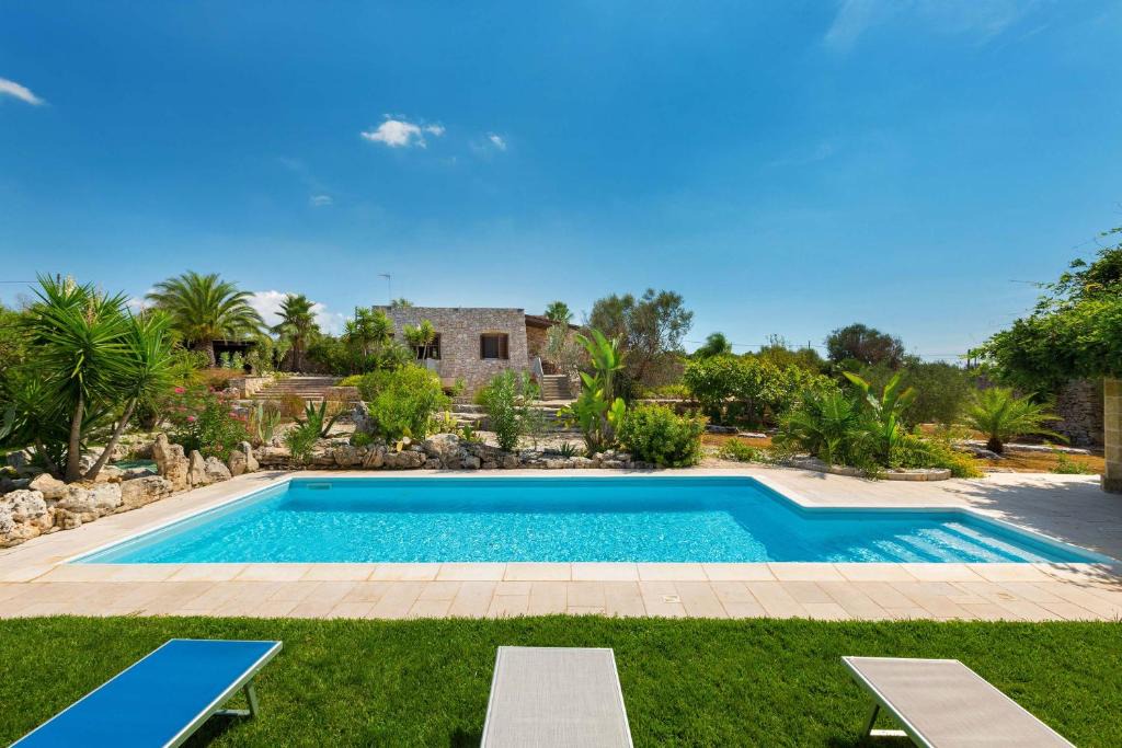Torre Vado Villa | Villa Mila by BarbarHouse
