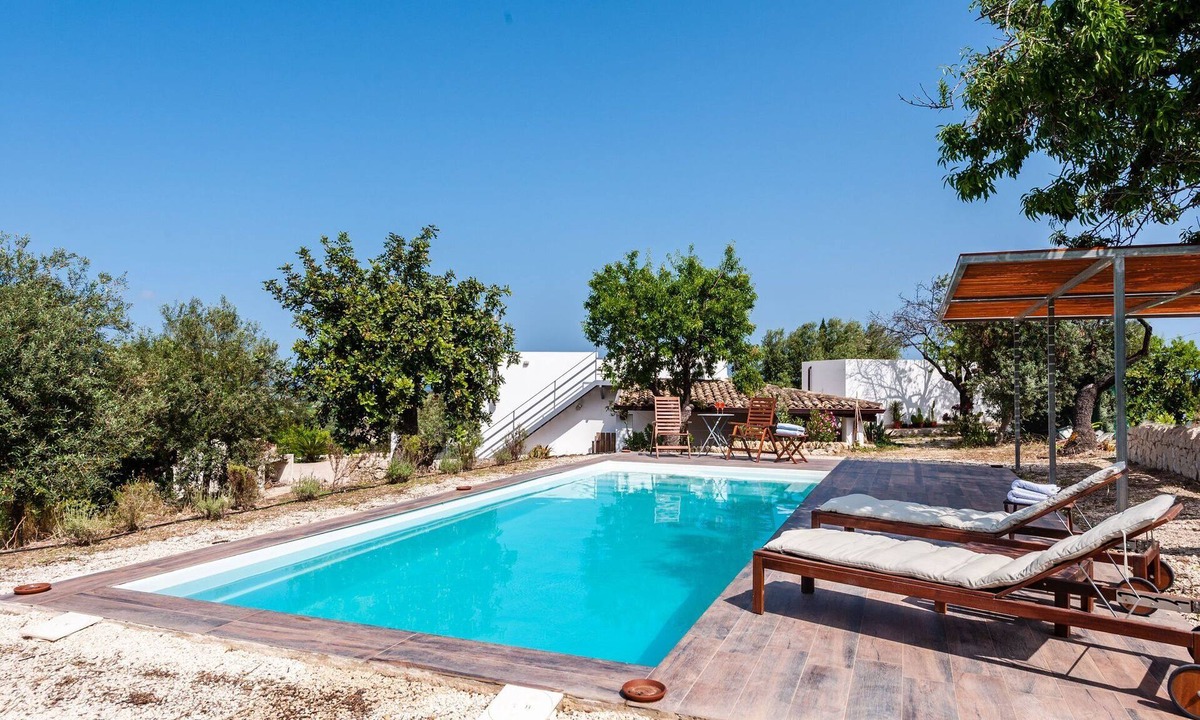 Noto Villa | Villa Noto Syracuse | Baroque Charm in Sicily | Stunning Sea Views
