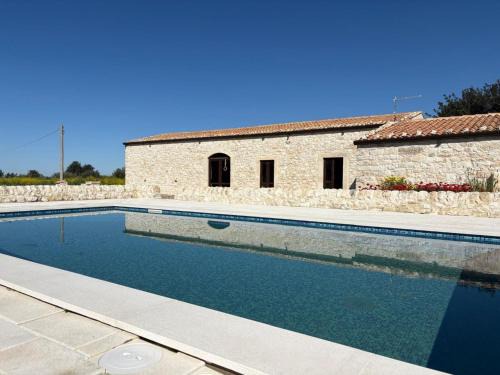 Chiaramonte Gulfi Villa | Villa Palmento