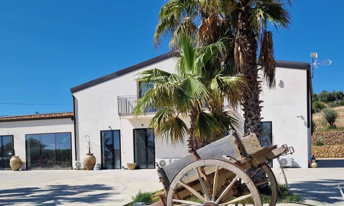 Caltagirone Villa | Villa Principi di Moschitta - luxury stay in Sicily and event space
