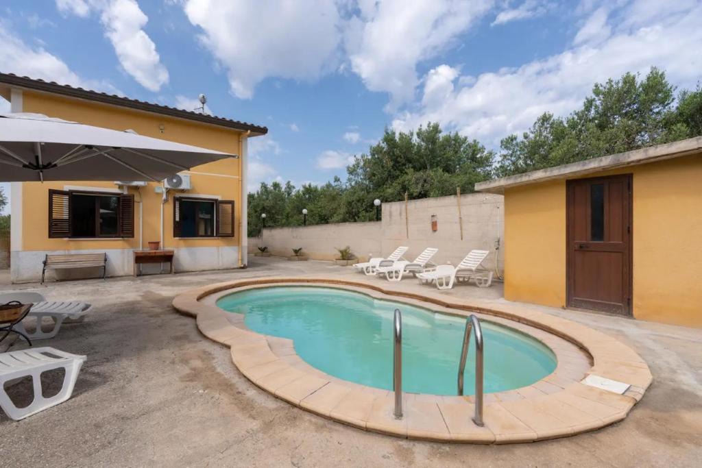 Partinico Villa | Villa Rosa con Piscina