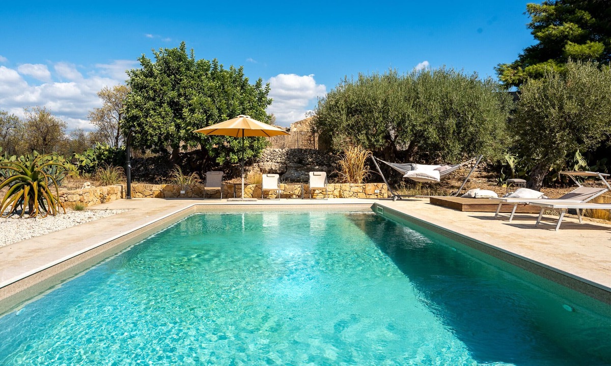 Noto Villa | Villa Silvia with Swimming Pool by Wonderful Italy