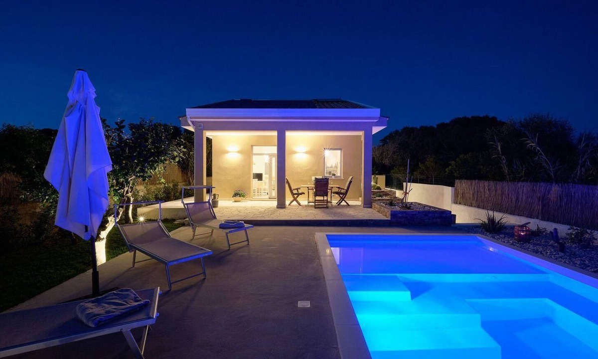 Santa Croce Camerina House | Villa Teti, with swimming pool and close to the beach