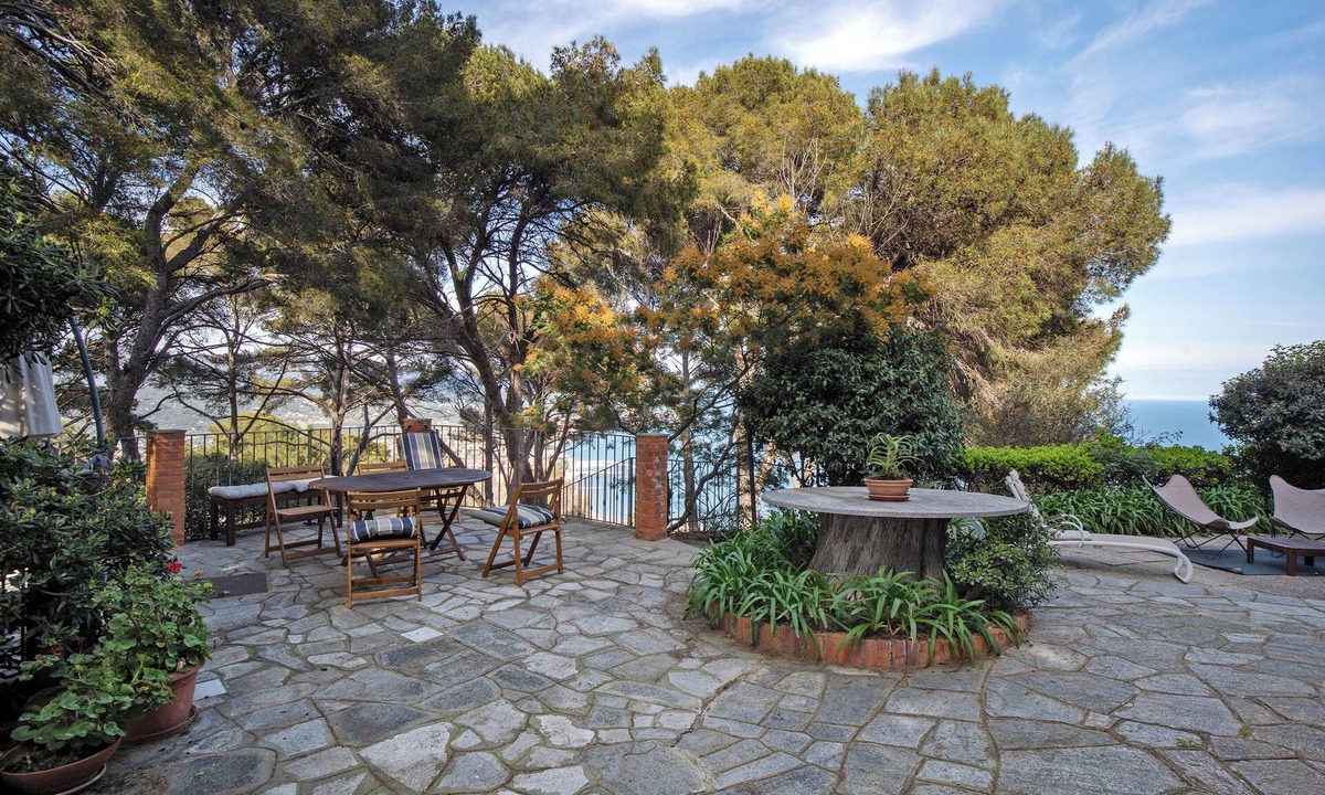 Diano Marina Villa | Villa 'Torre Alpicella' with Sea View, Private Terrace and Wi-Fi