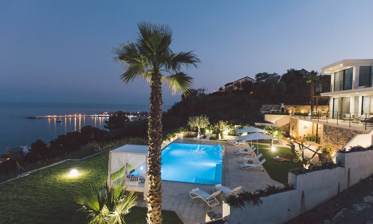 Giardini Naxos Villa | Villa Triscele 10, Emma Villas