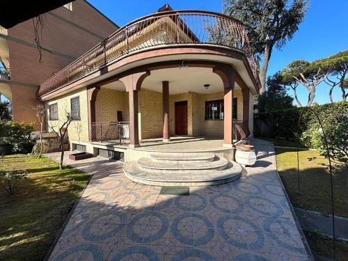 Zona XVIII Capannelle Villa | Villa Visconti by Ghor