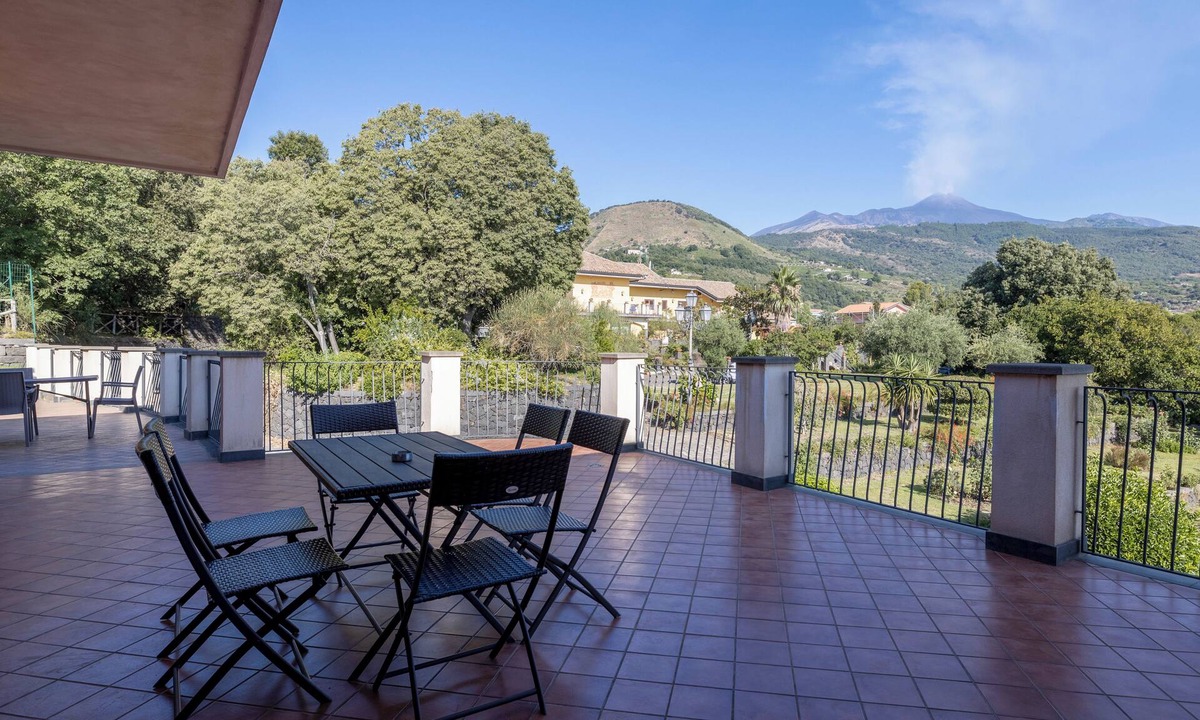 Zafferana Etnea Cabin | Villa Vulcano, tra l'Etna e il mare