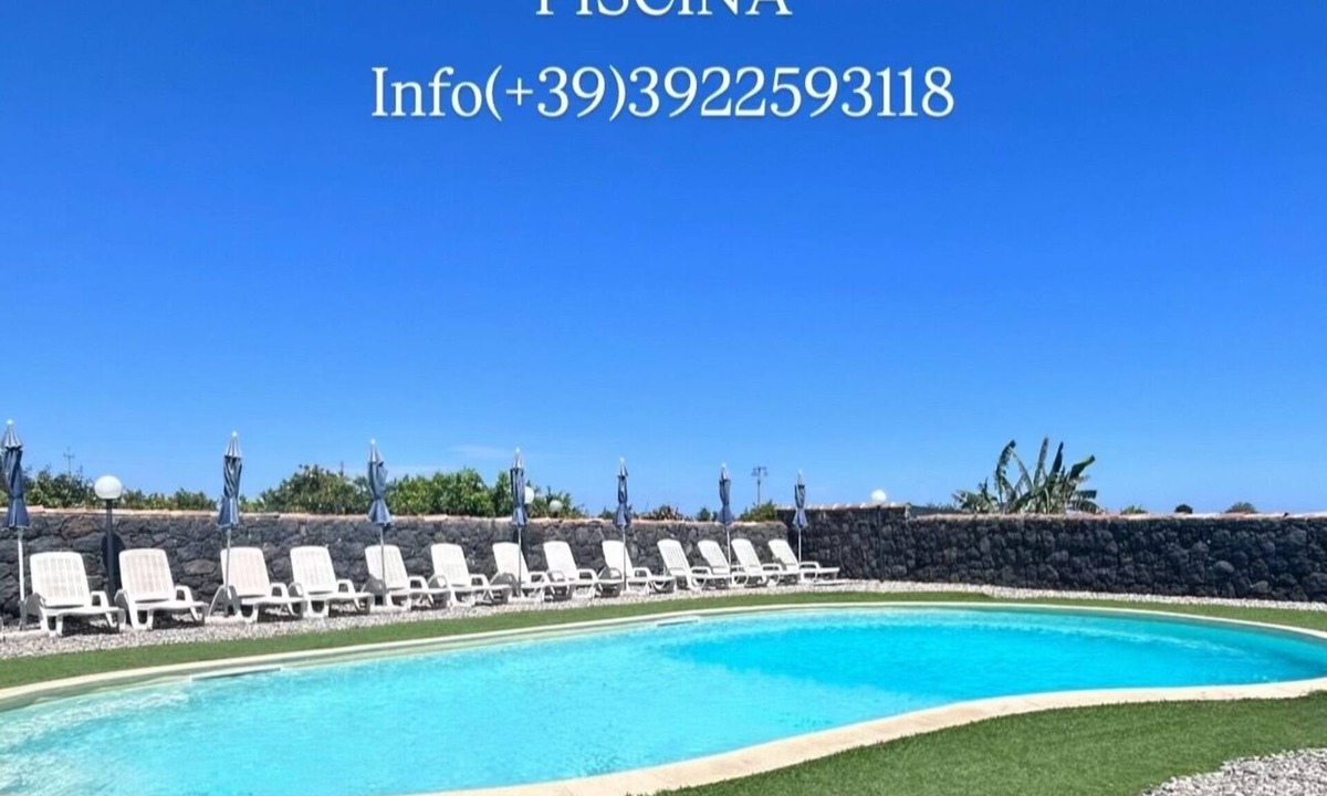 Santa Tecla Villa | VILLA WITH ETNA VIEW, WITH SWIMMING POOL AND PRIVATE INDOOR PARKING SPACES FOR 2 - 8 GUESTS