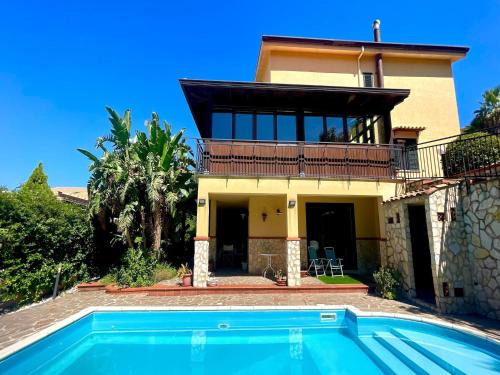 Altofonte Villa | Villa with private pool, near the Sea