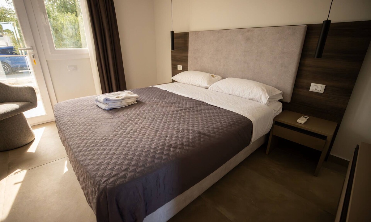Altavilla Milicia Villa | Villa 'Zefira Mare' with Sea View, Wi-Fi and Air Conditioning